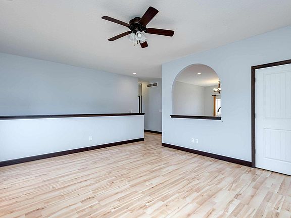 5th image of 1543 Olde Brandy Ln
