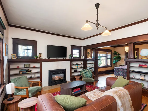 2314 NE Flanders St #A, Portland, OR 97232