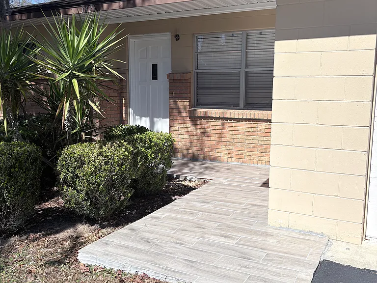 3421 & 3423 SW 27th St — Photo 16