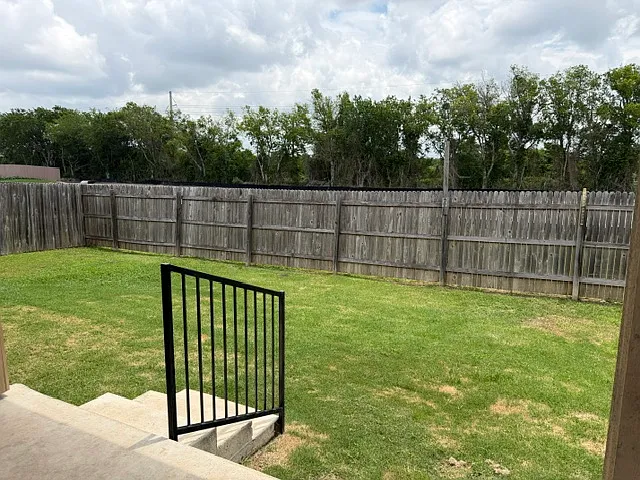 226 Hess Dr — Photo 13