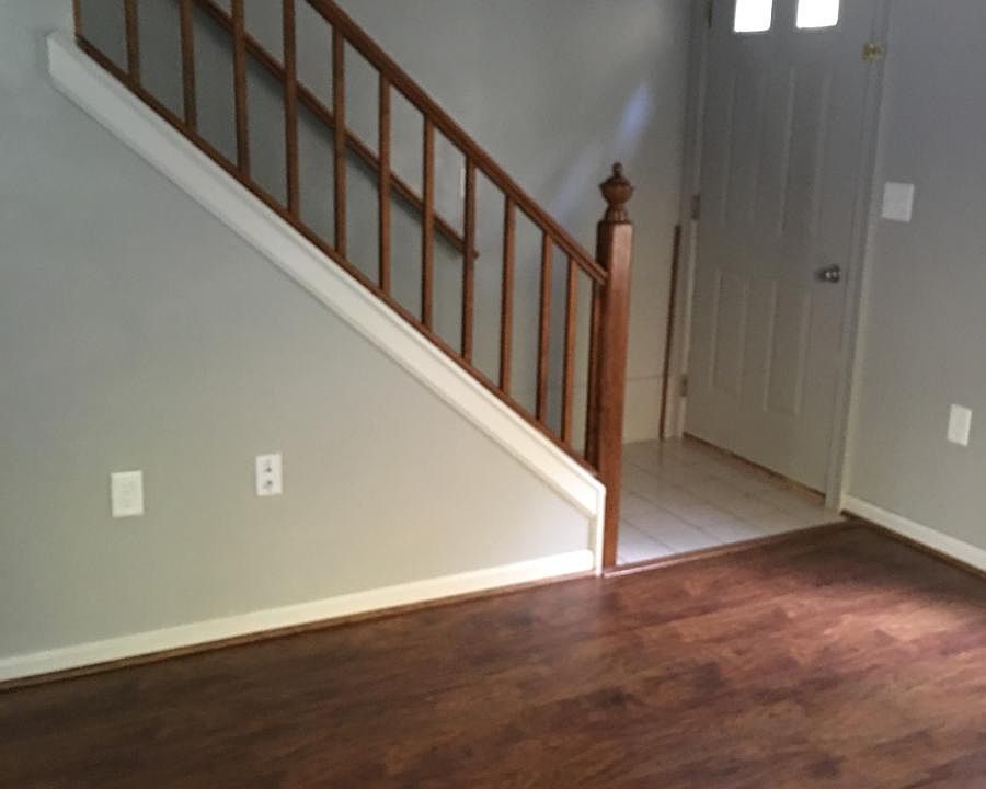 1st image of 23175 Cedar Ln #V
