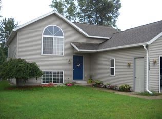 13658 Duncan St, Holland, MI 49424