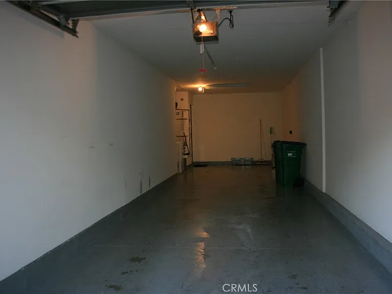 1805 Crescent Oak — Photo 16