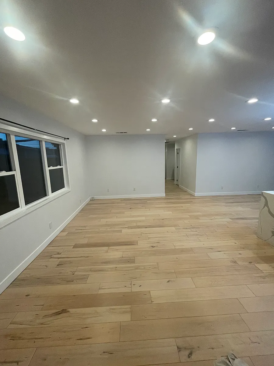 Building Photo - 1029 W 160th St