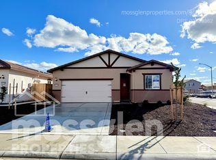 12736 Spotted Wren Cir, Rancho Cordova, CA 95742
