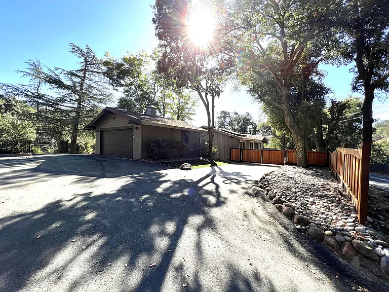 2626 Mount Diablo Scenic Blvd — Photo 2