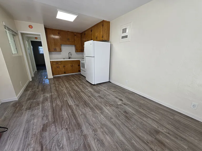 3035 Ivy St #3 — Photo 3