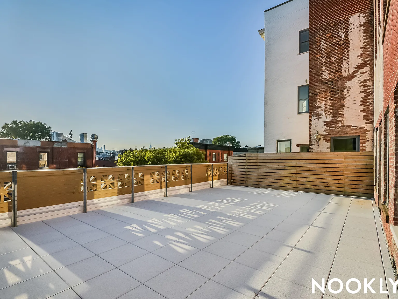 619 Throop Avenue — Photo 4