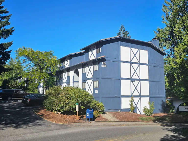 Orchard Park: Quiet Community in Port Orchard — Photo 40