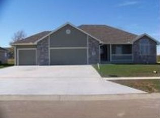 4101 SW Misty Harbor Ave, Topeka, KS 66610
