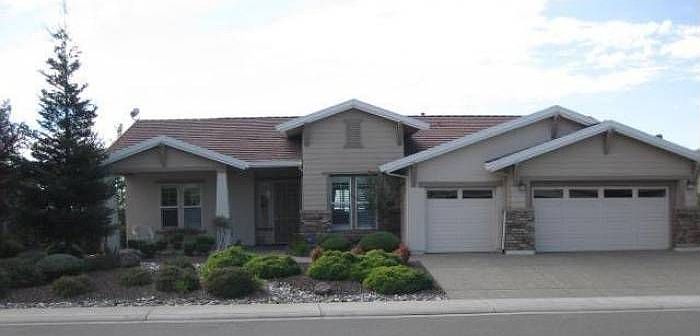 3-Car Garage