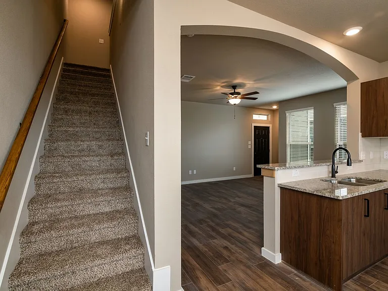 604 Harvest Moon Dr — Photo 13