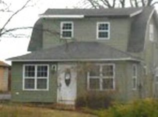 323 Eastwood Ave, Oregon, OH 43616