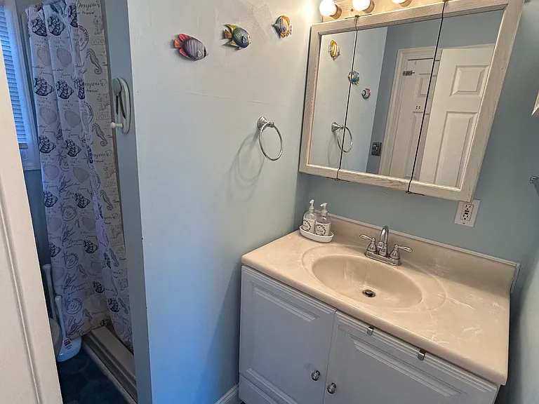 126 W Andrews Ave #1B — Photo 9