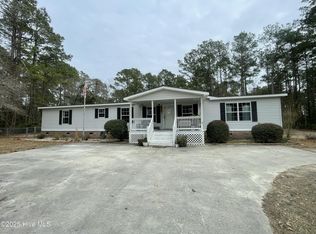 477 Union Bethel Rd, Hampstead, NC 28443