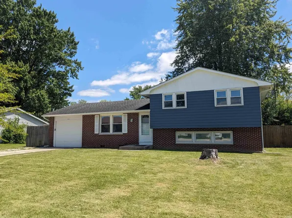 1651 Green Rd, New Haven, IN 46774