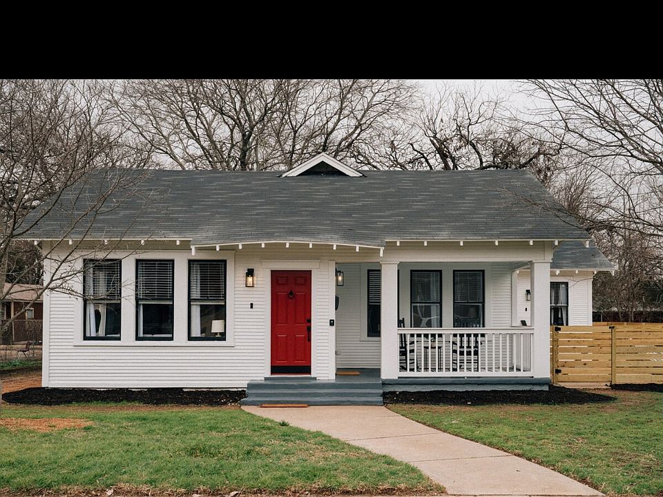 1st image of 419 N East St #A