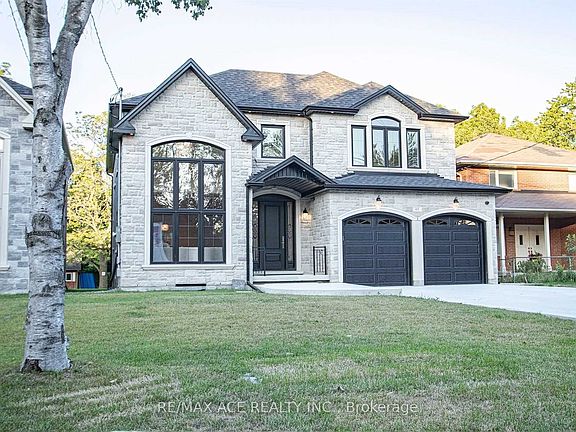 2nd image of 47 McCowan Rd #Basement