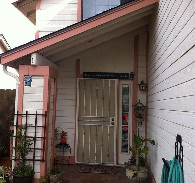 1st image of 1801 Camphor Way