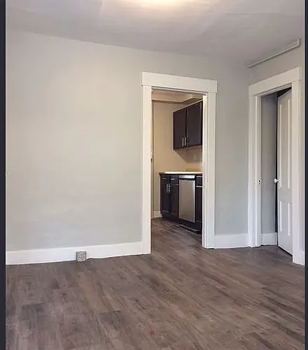2 Fairview Ave #1 Photo 1