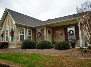 234 Summit Ct UNIT 4, Walnut Cove, NC 27052