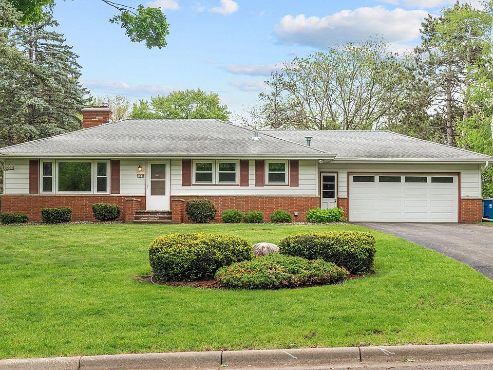 1st image of 310 Lanewood Ln N