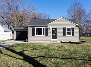 6429 Fitch Rd, Olmsted Township, OH 44138