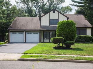 6 Cummings Rd, Monmouth Junction, NJ 08852