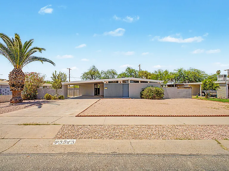 3543 W Puget Ave — Photo 2