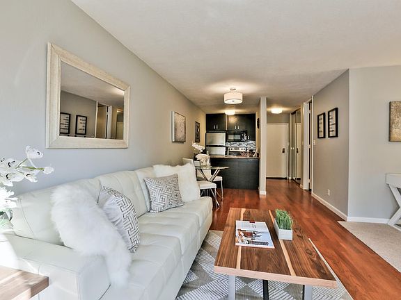 3rd image of 3134 Shelter Creek Ln