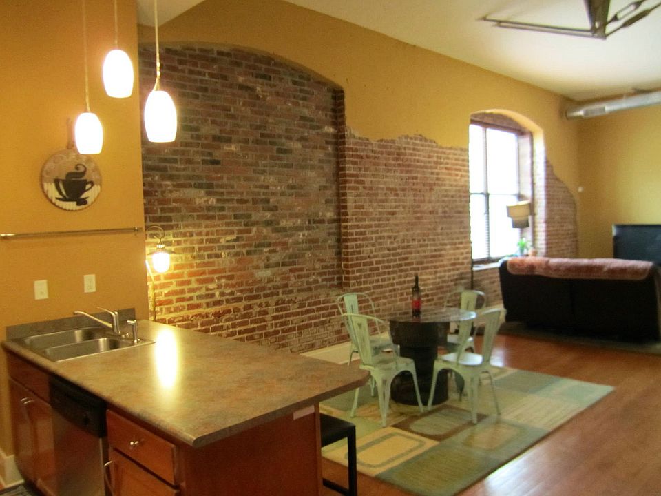 Exposed Brick!