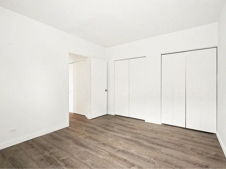 5726 N. Winthrop — Photo 50