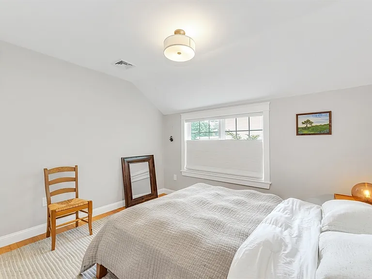 11 Chase Ave #1 — Photo 14