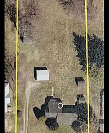 4th image of 1500 Greenfield Ave