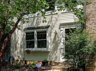 8103 Loving Forest Ct, Springfield, VA 22153