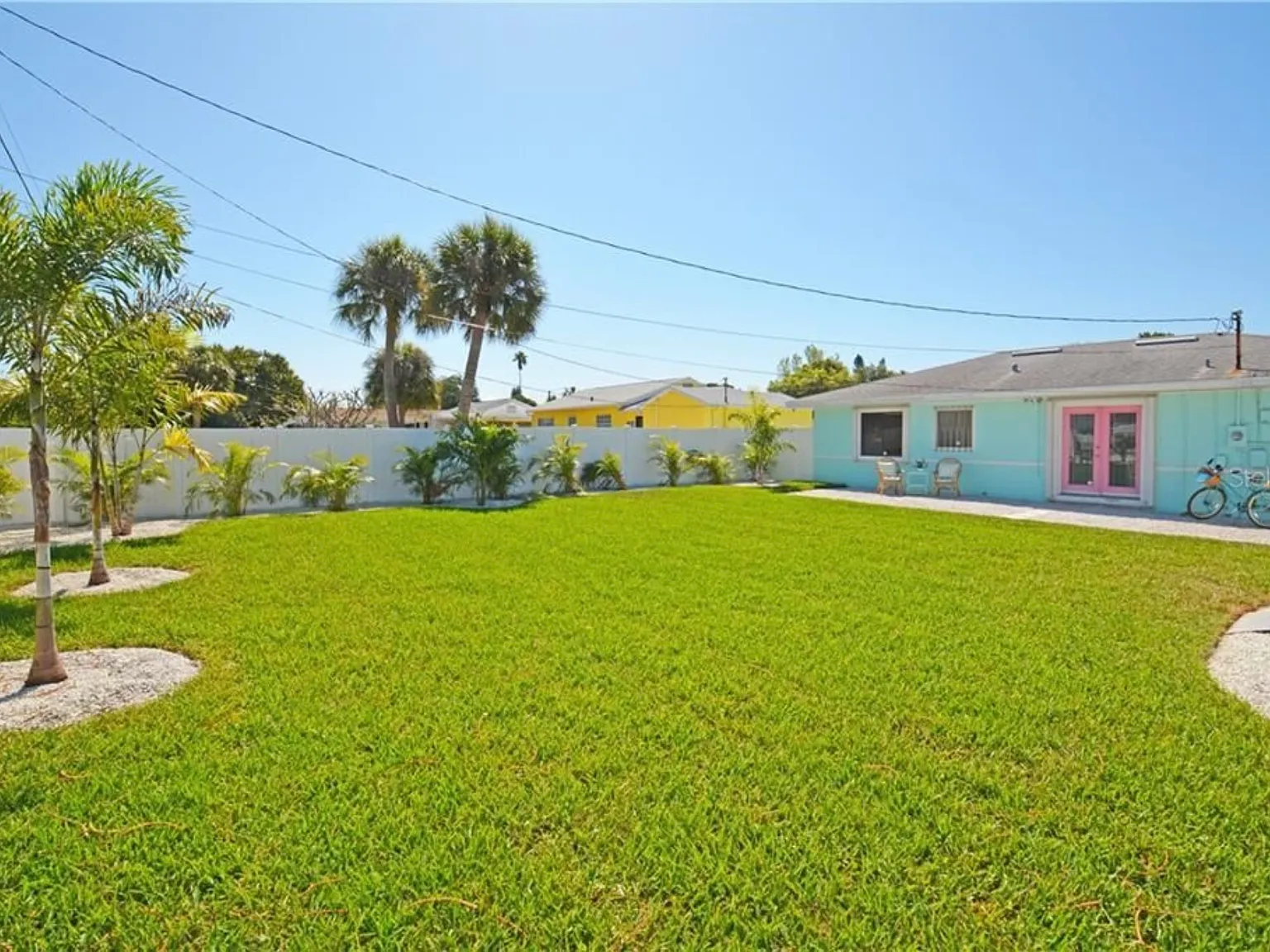 2 bed, 1000 sqft, $3,200 — Photo 4