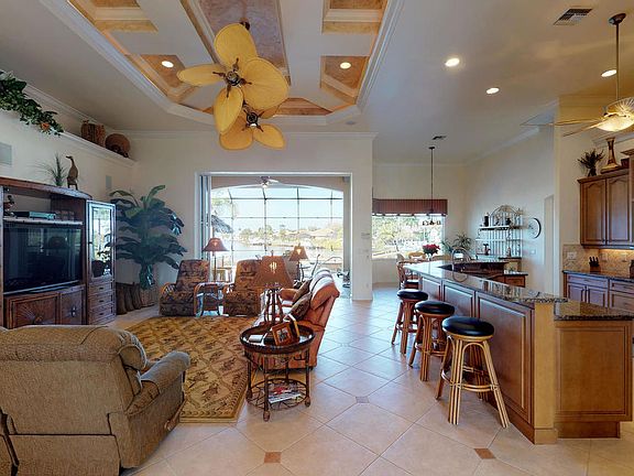 3rd image of 167 Cays Dr