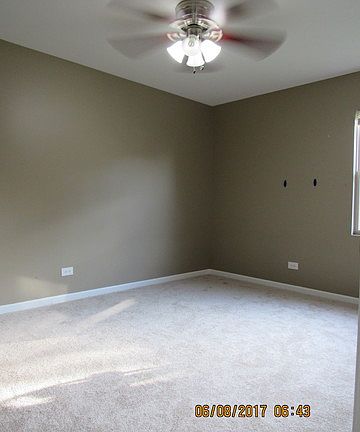 5th image of 1348 Leslie Ln