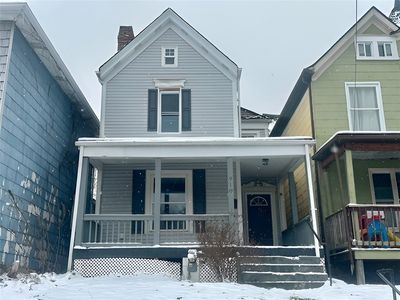 910 9th Ave, Beaver Falls, PA, 15010