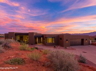 587 W Paiute Dr, Ivins, UT 84738