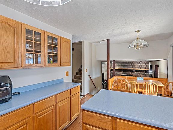 5th image of 4115 Bayberry Ct