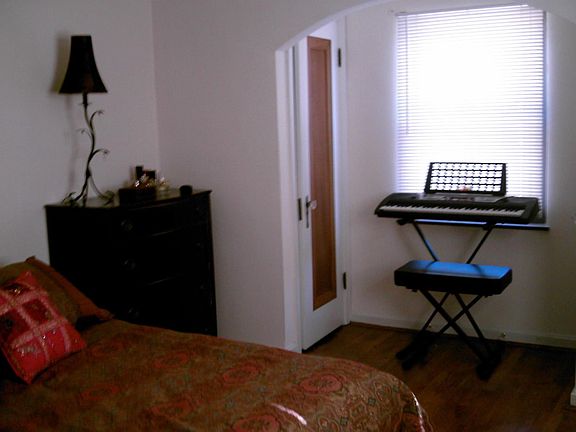 5th image of 3105 Bellewood Ave #3