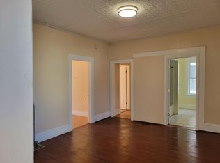 101 Ash St, Nashua, NH 03060