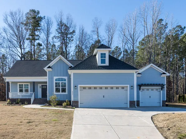 6405 Camellia Creek Dr, Raleigh, NC 27603