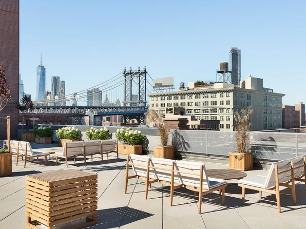 181 Front Street image 13 of 15