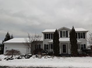 207 Raymond Dr, Jermyn, PA 18433