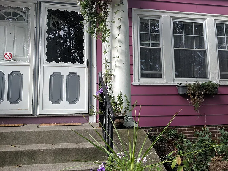 95 Woodbine St — Photo 6