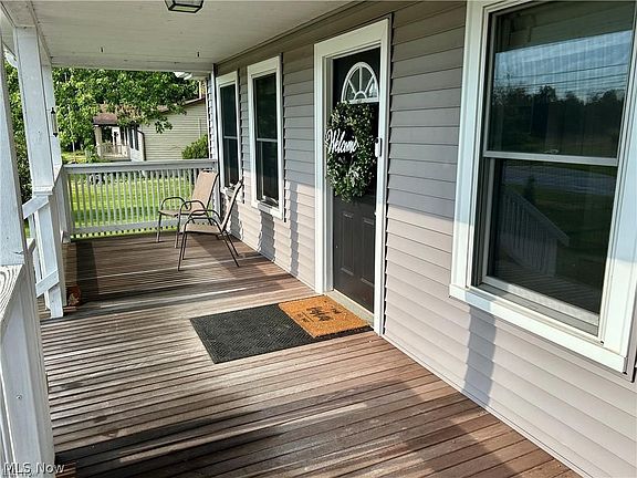 4th image of 6851 W Ridge Rd