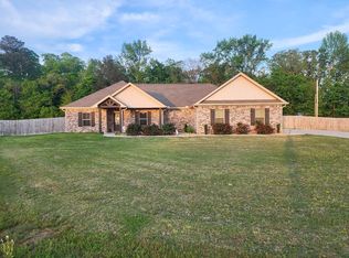 211 Dwelling Pl, Caledonia, MS 39740