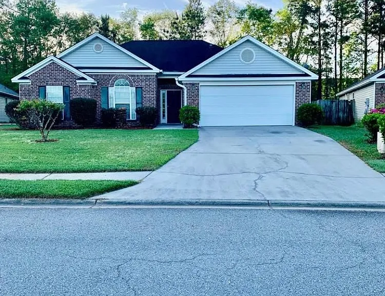 7 Bass Rock Ct — Photo 1